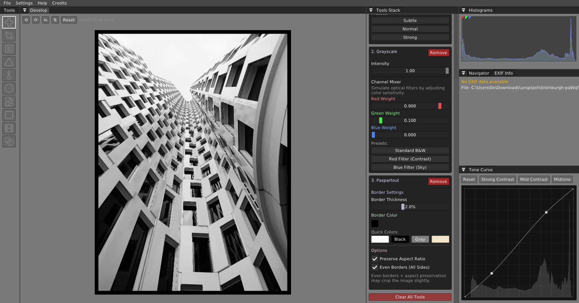 Wena tone curve and passepartout tools with histogram